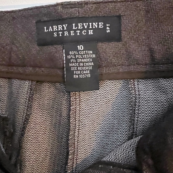 Brown Woman’s Trousers with Travelers Crease - Picture 4 of 5